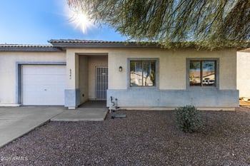 6842 81st Dr, Glendale, AZ 85303