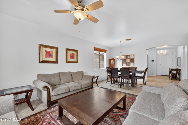 6843 26th St, Phoenix, AZ 85042