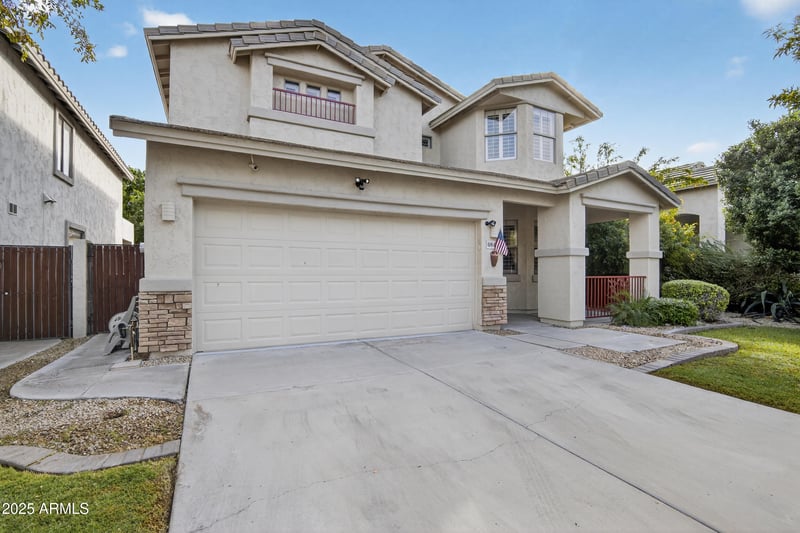 6843 26th St, Phoenix, AZ 85042