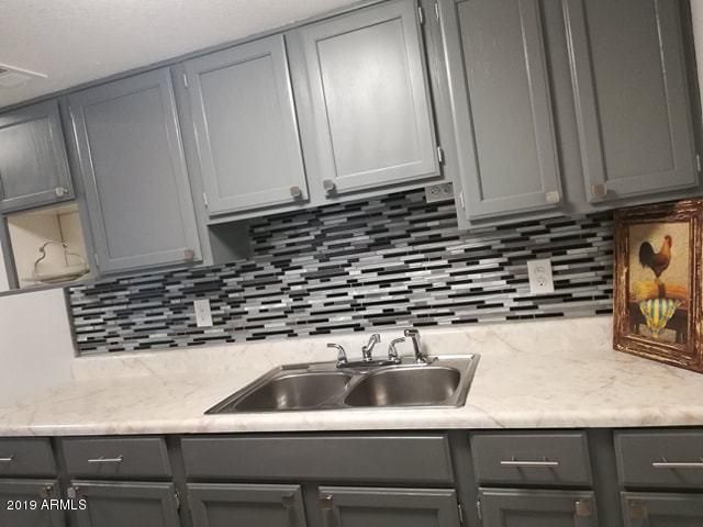 6843 W Devonshire Ave, Phoenix, AZ 85033