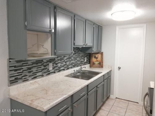 6843 W Devonshire Ave, Phoenix, AZ 85033