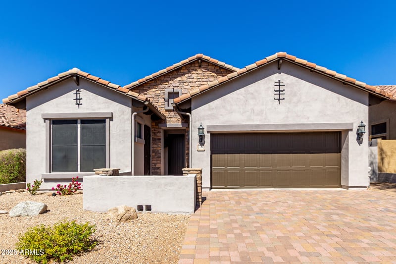 6844 Pearl St, Mesa, AZ 85207
