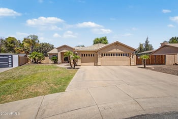 6844 Columbine Dr, Peoria, AZ 85381
