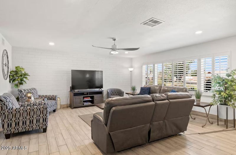 6845 Lewis Ave, Scottsdale, AZ 85257