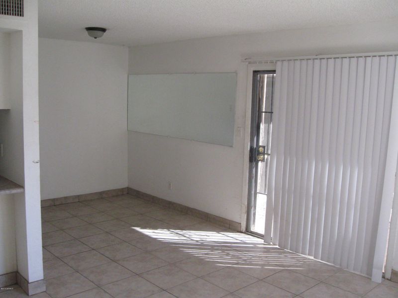 6845 W Devonshire Ave, Phoenix, AZ 85033