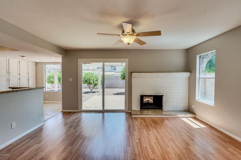 6847 S Dennis Dr, Tempe, AZ 85283