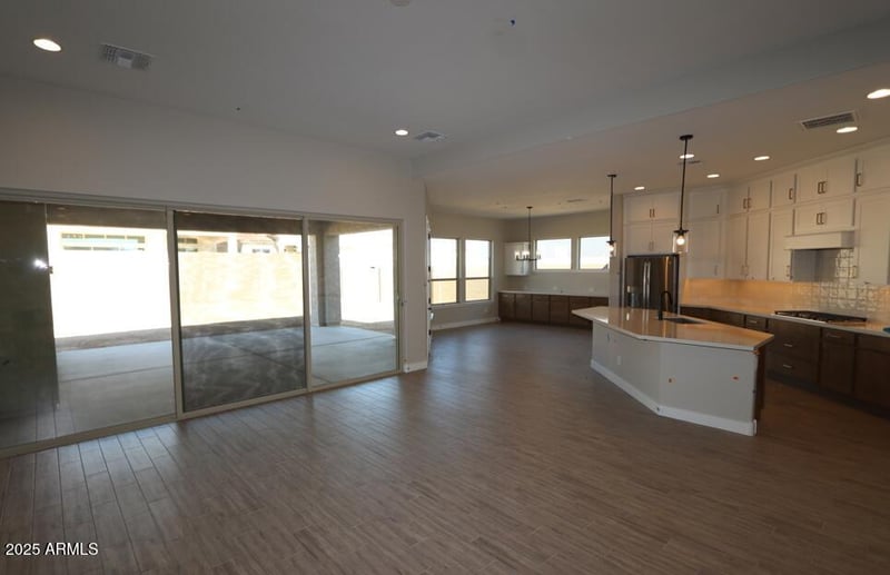 6848 190th Ave, Waddell, AZ 85355