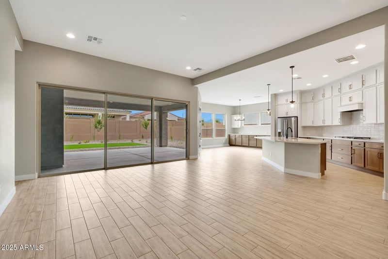 6848 190th Ave, Waddell, AZ 85355