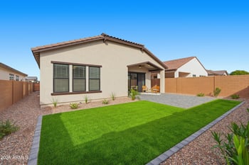 685 Greenback Dr, San Tan Valley, AZ 85140