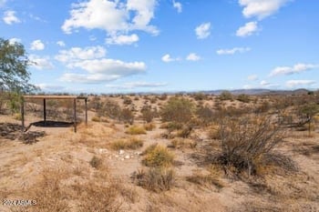 685 Horseshoe Trl, Wickenburg, AZ 85390