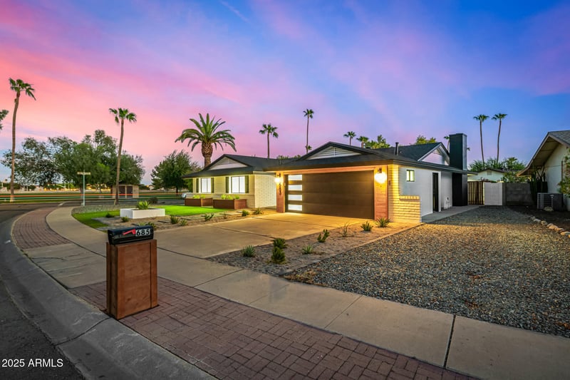 685 Palm St, Litchfield Park, AZ 85340