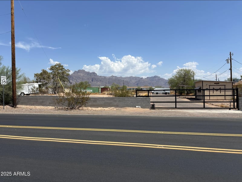 685 Tomahawk Rd #-, Apache Junction, AZ 85119