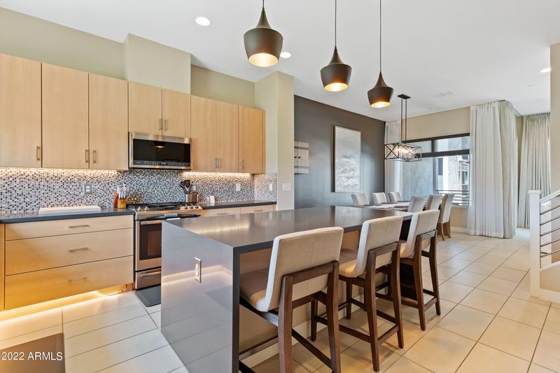 6850 E Mcdowell Rd #16, Scottsdale, AZ 85257