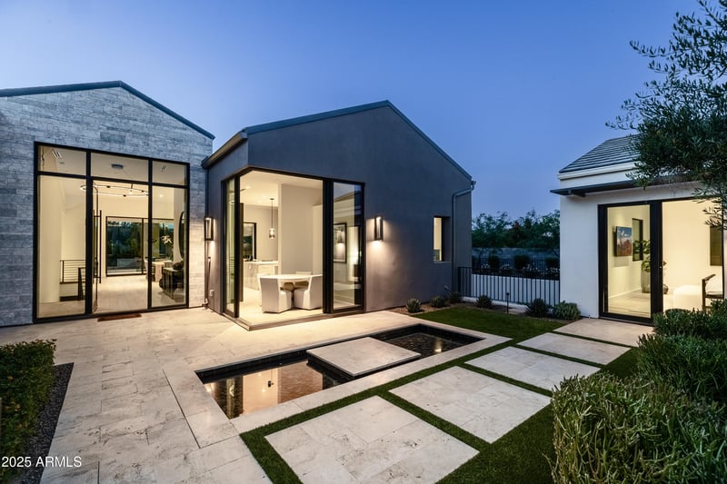 6850 Joshua Tree Ln, Paradise Valley, AZ 85253