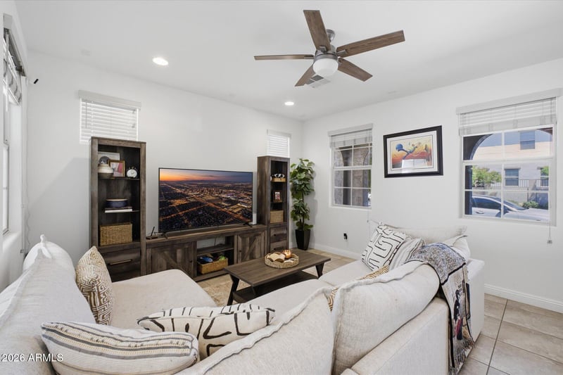 6851 E Boise St, Mesa, AZ 85207