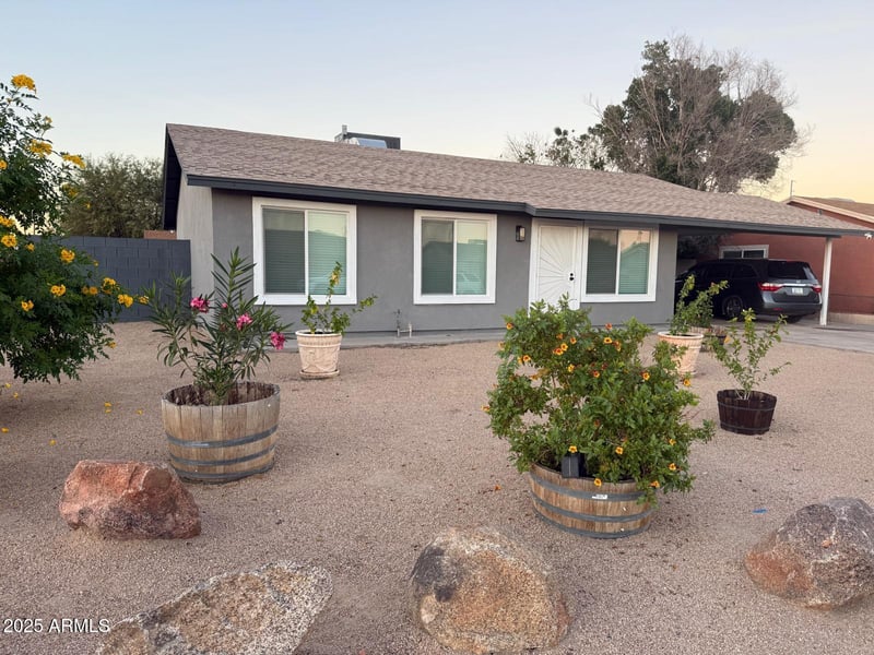 6852 Garfield St, Phoenix, AZ 85043