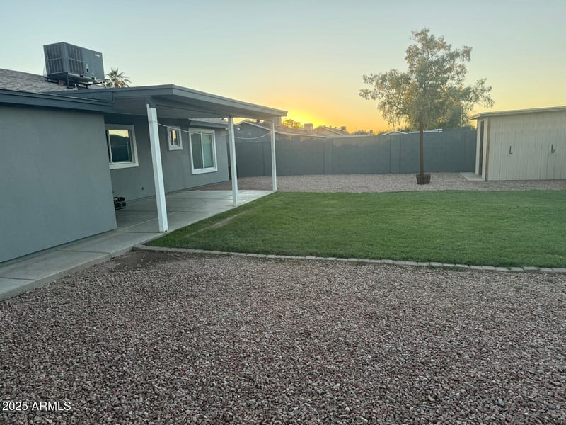 6852 Garfield St, Phoenix, AZ 85043