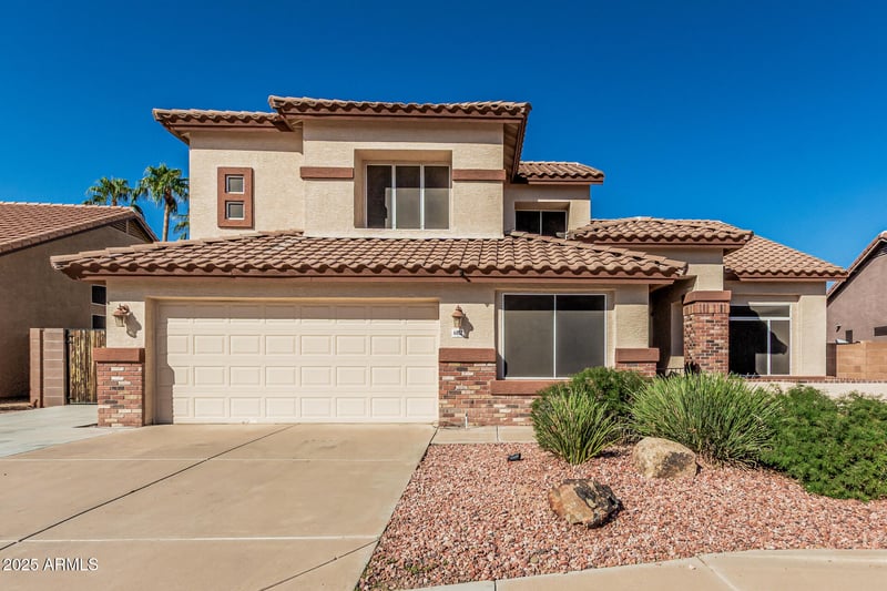6852 Ivanhoe St, Chandler, AZ 85226