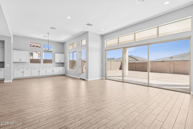 6853 190th Dr, Waddell, AZ 85355
