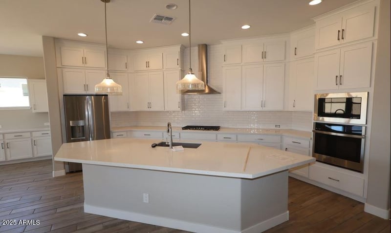 6854 190th Ave, Waddell, AZ 85355