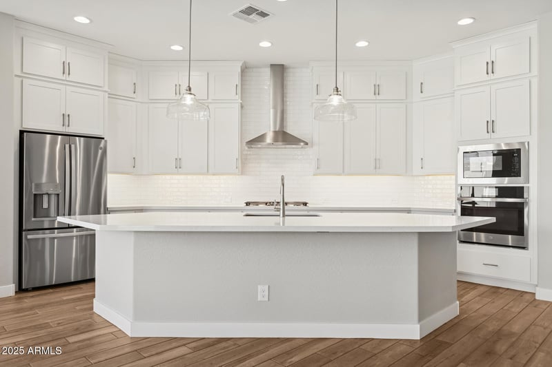 6854 190th Ave, Waddell, AZ 85355