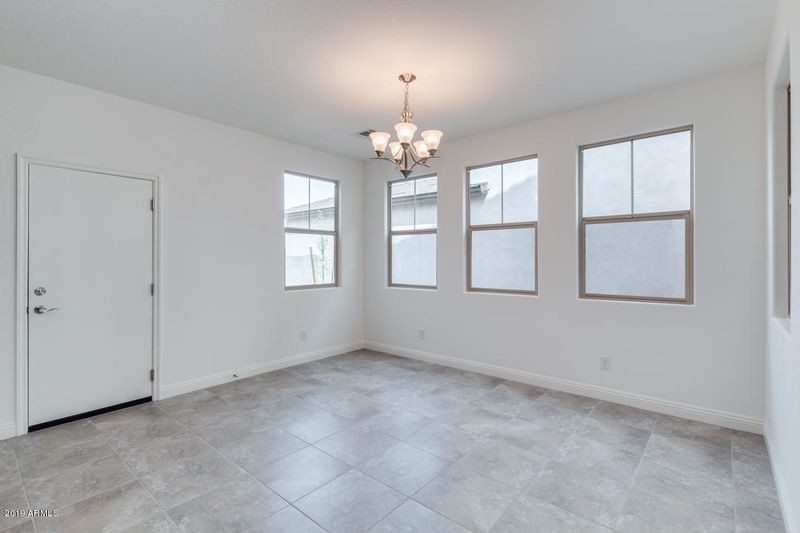 6856 E Butte St, Mesa, AZ 85207
