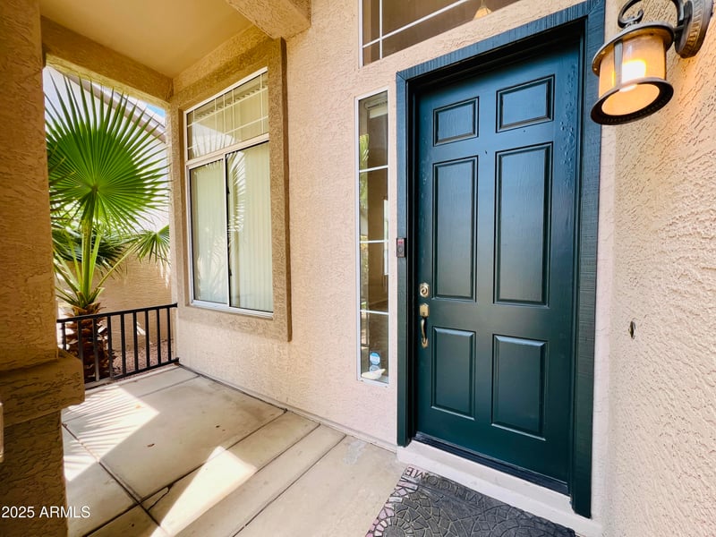 6858 Potter Dr, Glendale, AZ 85308