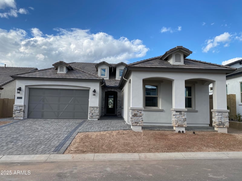 6860 Crosscreek Dr, Chandler, AZ 85249