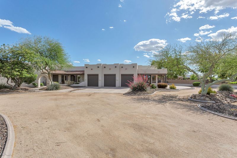 6867 W Camino De Oro Rd, Peoria, AZ 85383