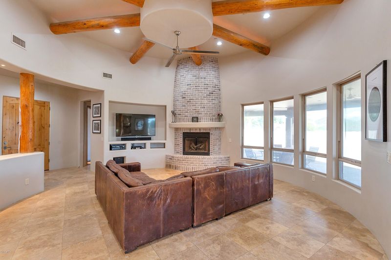 6867 W Camino De Oro Rd, Peoria, AZ 85383