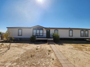 6870 Sylvester Ln, Coolidge, AZ 85128