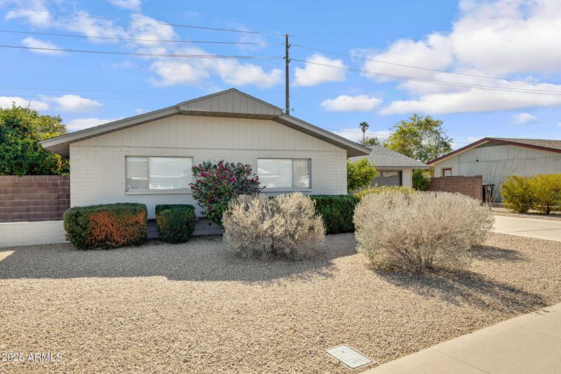 6873 E Vernon Ave, Scottsdale, AZ 85257