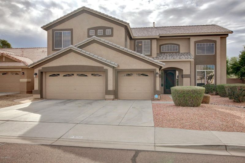 6879 W El Cortez Pl, Peoria, AZ 85383