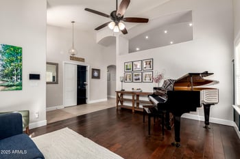 688 Juanita Ave, Gilbert, AZ 85233