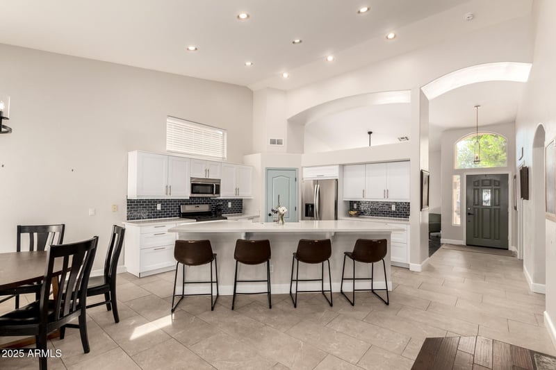 688 Juanita Ave, Gilbert, AZ 85233