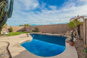 6881 Pontiac Dr, Glendale, AZ 85308