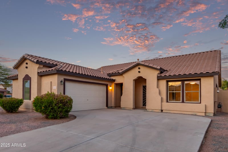 6883 Gemstone Pl, Chandler, AZ 85249