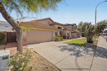 6883 Laredo St, Chandler, AZ 85226