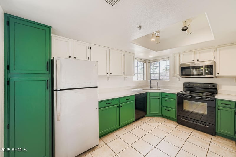 6885 Cochise Rd #105, Paradise Valley, AZ 85253