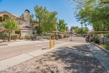 6885 Cochise Rd #132, Paradise Valley, AZ 85253