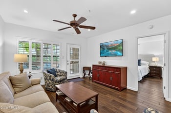 6885 Cochise Rd #141, Paradise Valley, AZ 85253