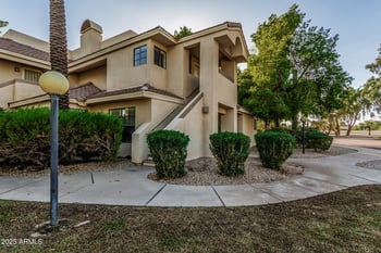 6885 Cochise Rd #201, Paradise Valley, AZ 85253