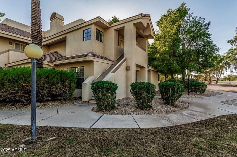 6885 Cochise Rd #201, Paradise Valley, AZ 85253