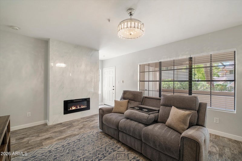6885 E Cochise Rd #116, Paradise Valley, AZ 85253