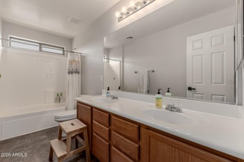 6886 Emerald Pl, Chandler, AZ 85249