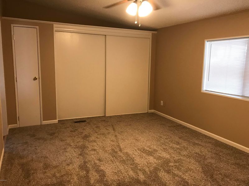 689 S 93rd Way, Mesa, AZ 85208
