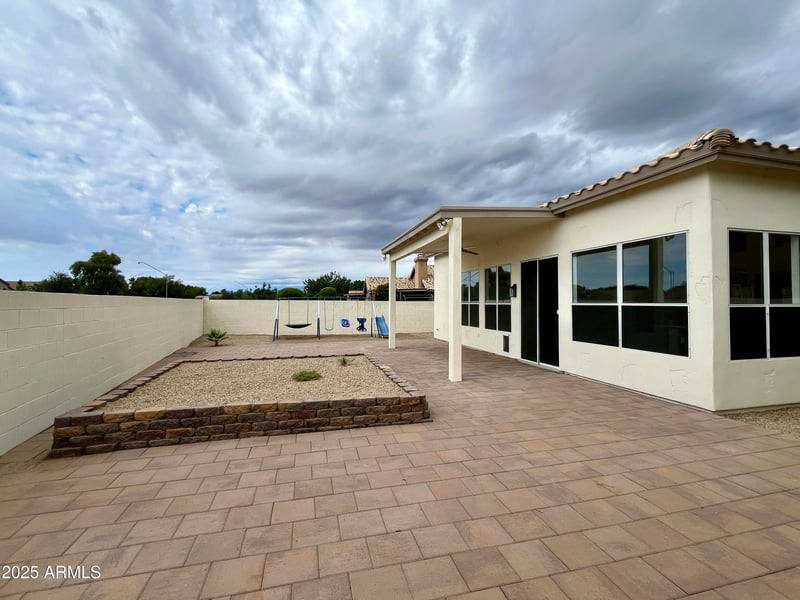 6891 Via Del Sol Dr, Glendale, AZ 85310