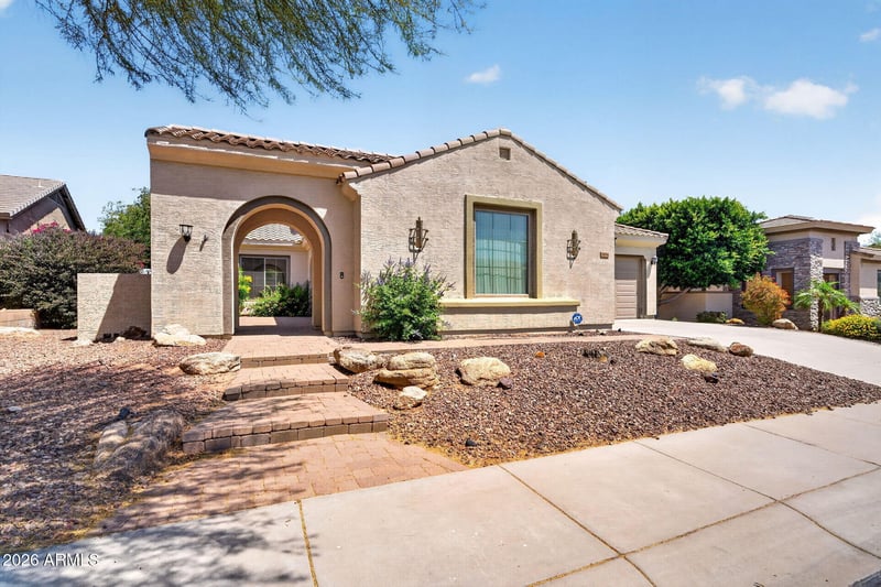 6894 Mazatzal Dr, Peoria, AZ 85383