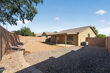 69 Coral Bean Dr, San Tan Valley, AZ 85143