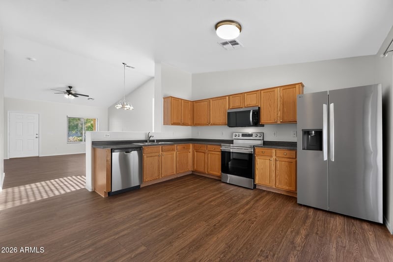 69 E Coral Bean Dr, San Tan Valley, AZ 85143